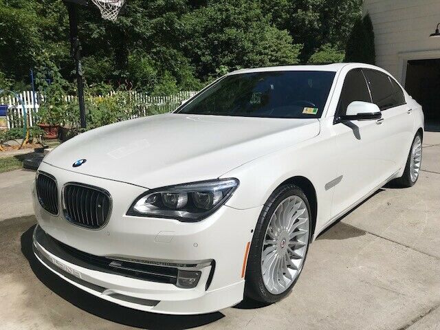 2013 BMW 7-Series (White/Tan)