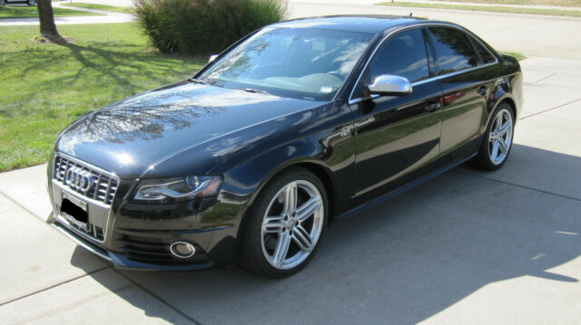 2012 Audi S4 (Black/Black)