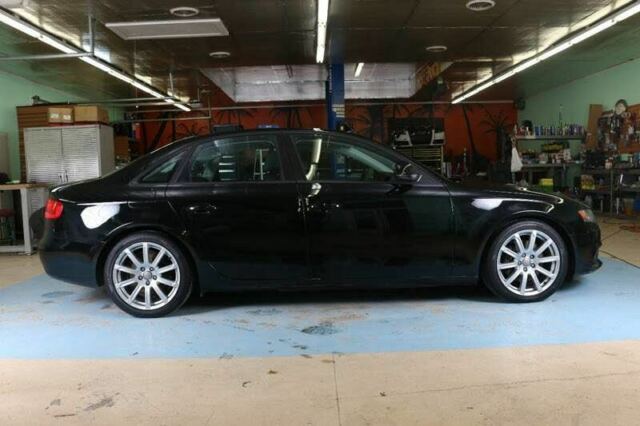 2010 Audi A4 (Black/Agate Grey)