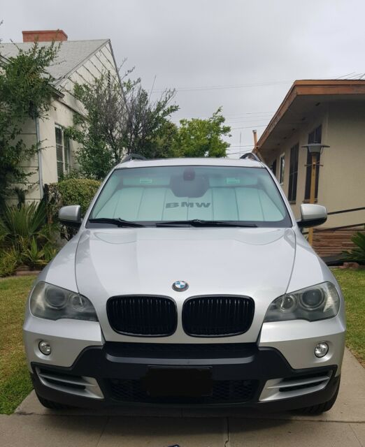 2007 BMW X5 (Silver/Black)