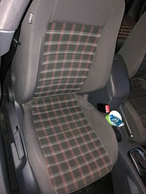 2007 Volkswagen GTI (Red/Black)