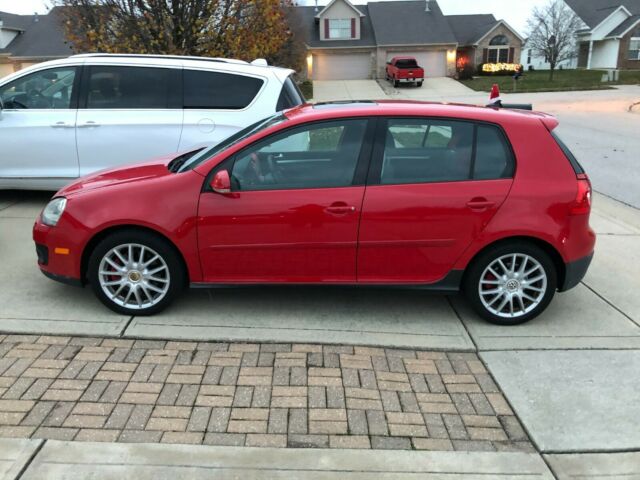 2007 Volkswagen GTI (Red/Black)