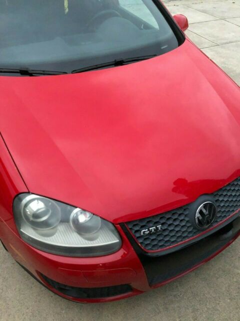 2007 Volkswagen GTI (Red/Black)