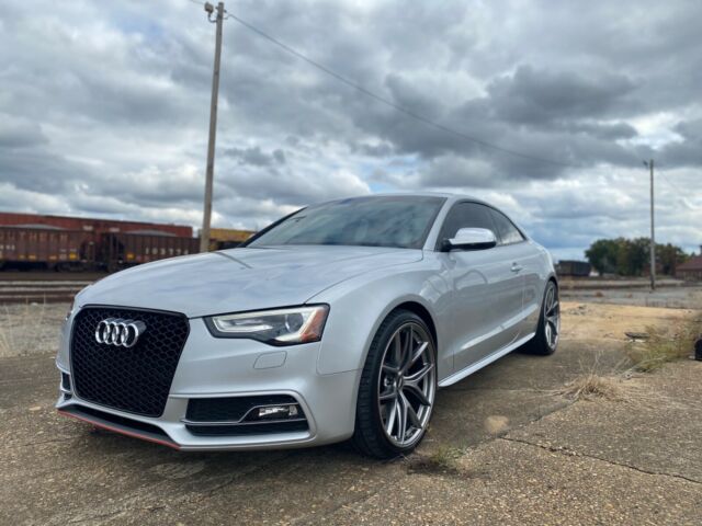 2013 Audi S5 (Silver/Black)