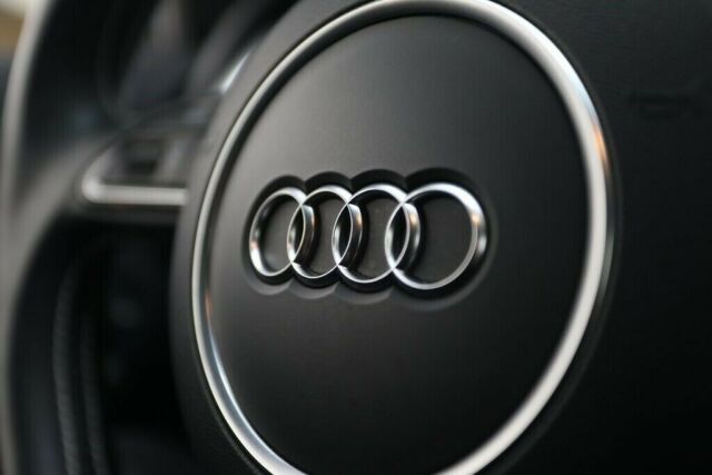 2013 Audi S5 (Silver/Black)