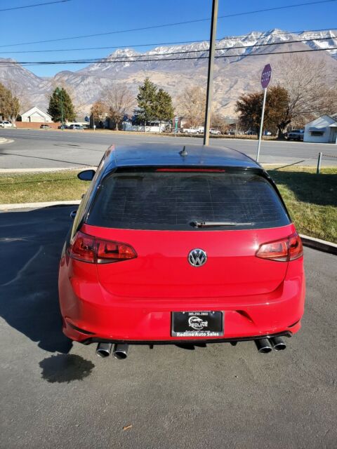 2015 Volkswagen Golf R