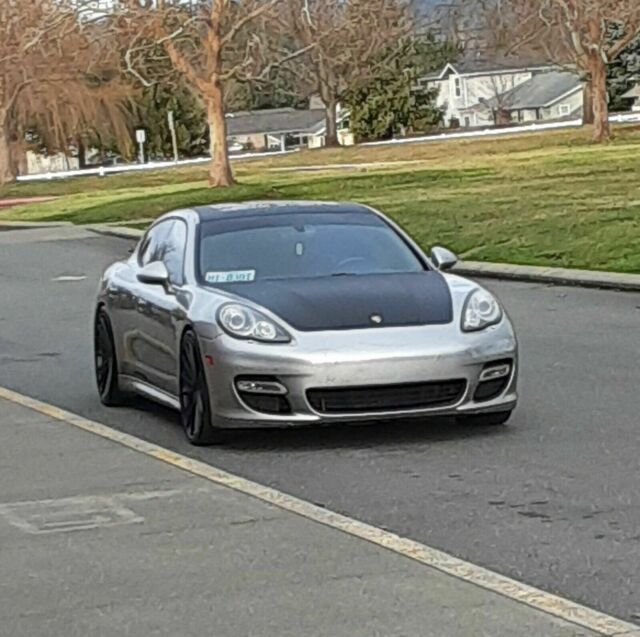 2010 Porsche Panamera (Grey/Black)