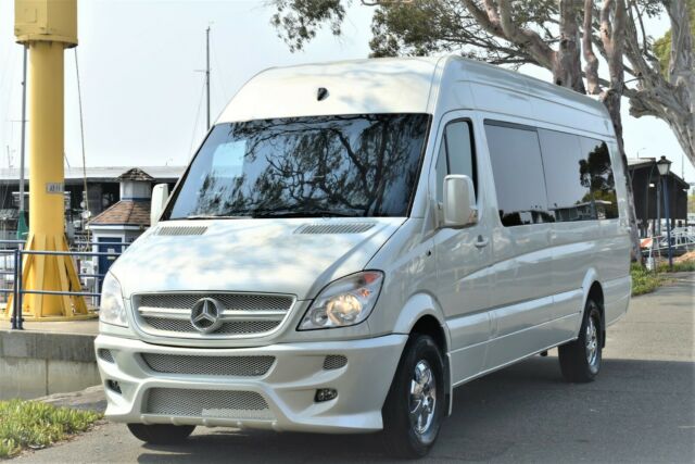 2012 Mercedes-Benz Sprinter (White/Tan)