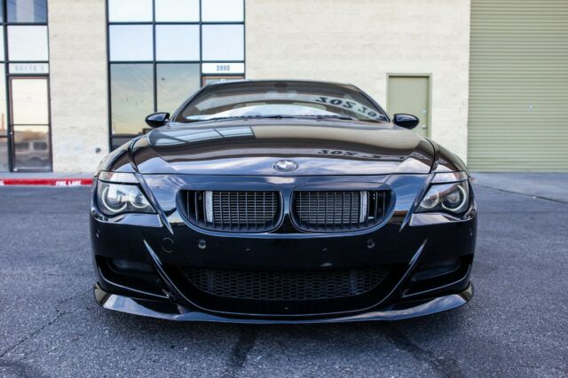 2007 BMW M6 (Black/Black)