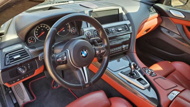 2014 BMW M6 (Gray/White)