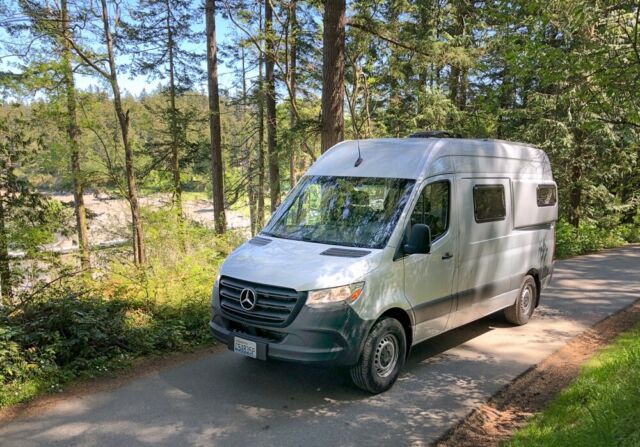 2019 Mercedes-Benz Sprinter (Silver/Black)