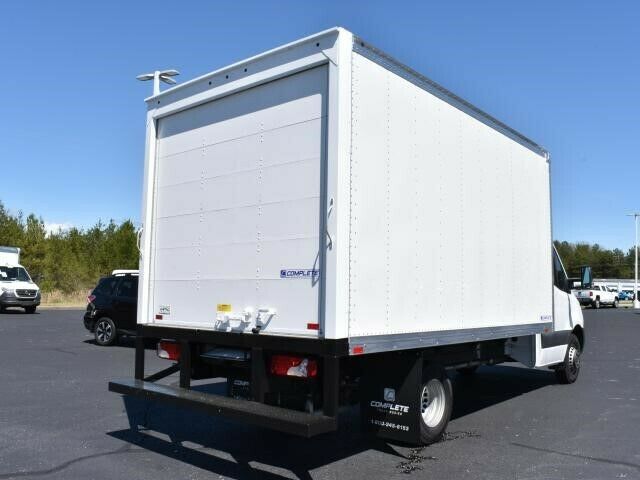 2019 Mercedes-Benz Sprinter (White/Gray)