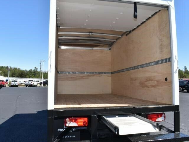 2019 Mercedes-Benz Sprinter (White/Gray)