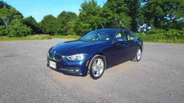 2017 BMW 330i xDrive (Blue/Tan)