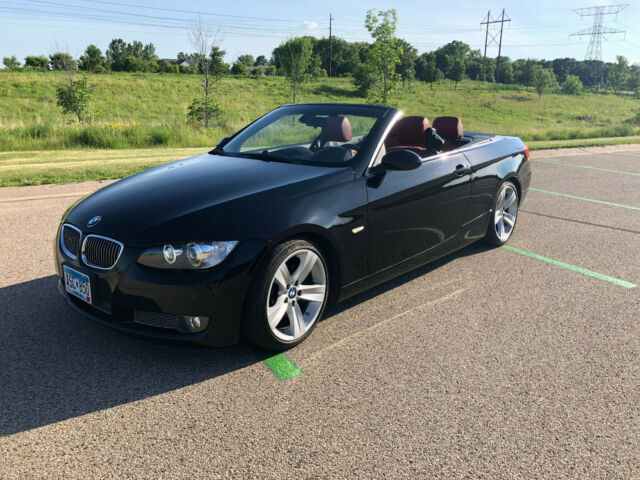 2007 BMW 3-Series (Black/Red)