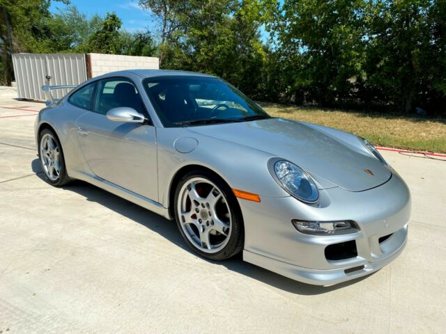 2007 Porsche 911 (GT Silver Metallic/Black)