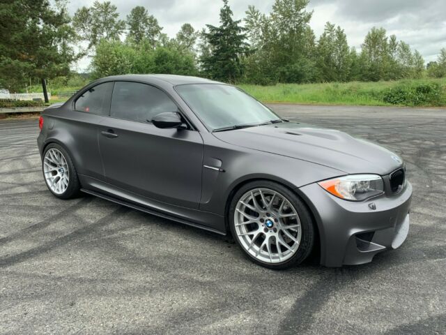 2011 BMW 1-Series (Black/Black Boston Leather)