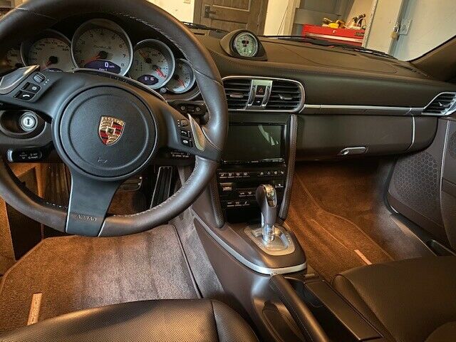 2012 Porsche 911 (Brown/Brown)