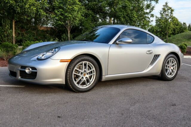 2007 Porsche Cayman (Silver/Black)