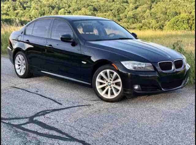 2011 BMW 328i xDrive (Black/Black)