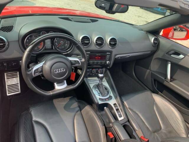 2010 Audi TT (Red/Black)