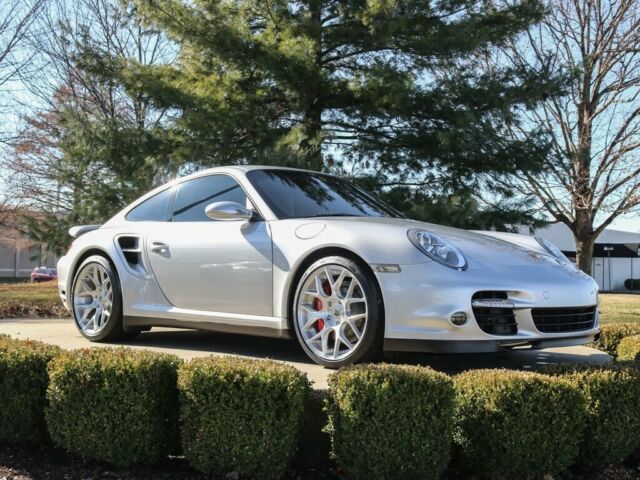 2009 Porsche 911 (Silver/Black)