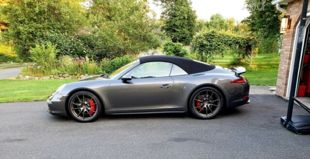 2014 Porsche 911 (Gray/Black)