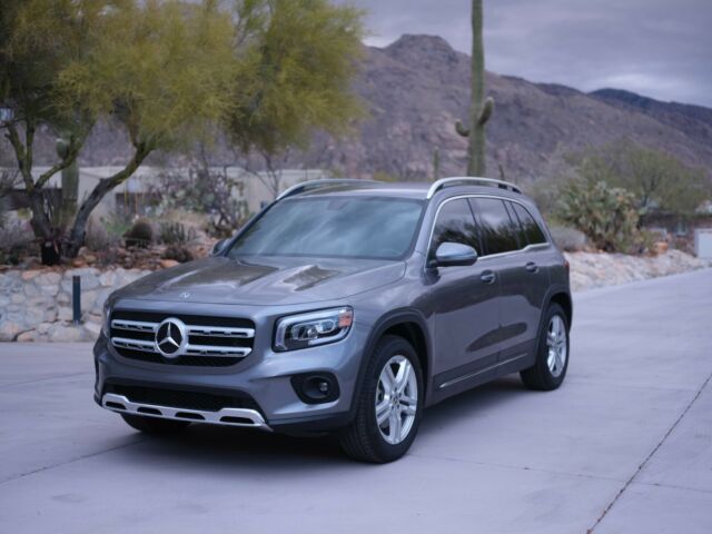 2020 Mercedes-Benz GLB250 (Gray/Black)