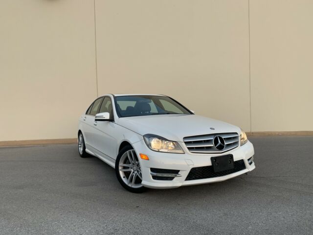 2013 Mercedes-Benz C250 (White/Black)