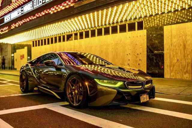 2015 BMW i8 (Grey/Black)