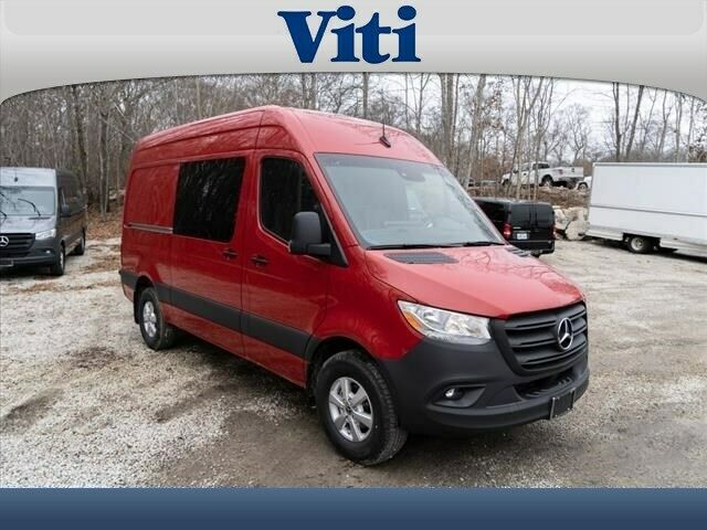 2020 Mercedes-Benz Sprinter (Red/Black)