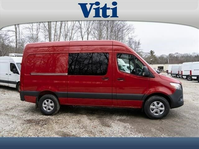2020 Mercedes-Benz Sprinter (Red/Black)