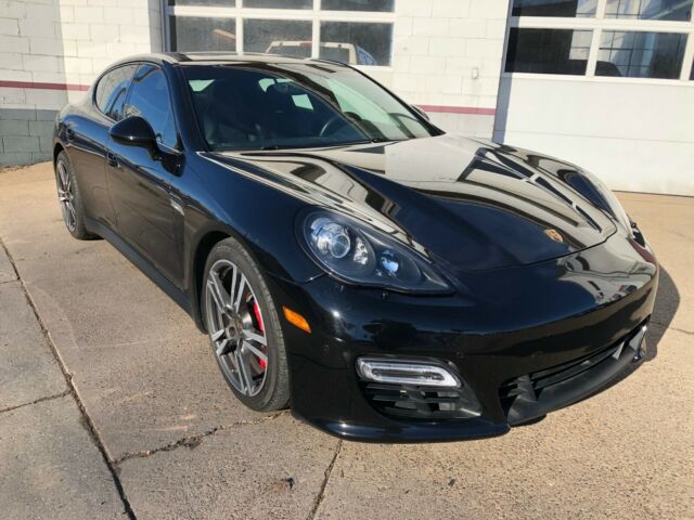 2013 Porsche Panamera (Black/Black)