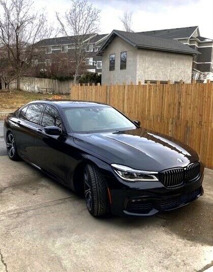 2017 BMW 750i xDrive (Black/Tan)