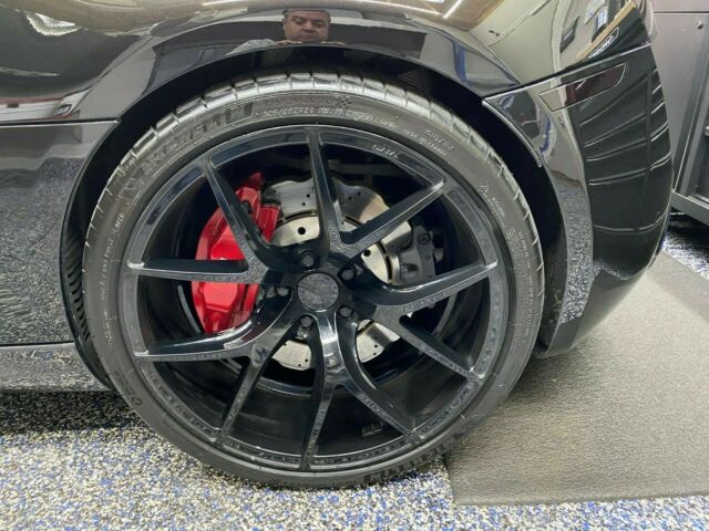 2015 Audi R8 (Panther Black Crystal/Black w/ Red Stitching)