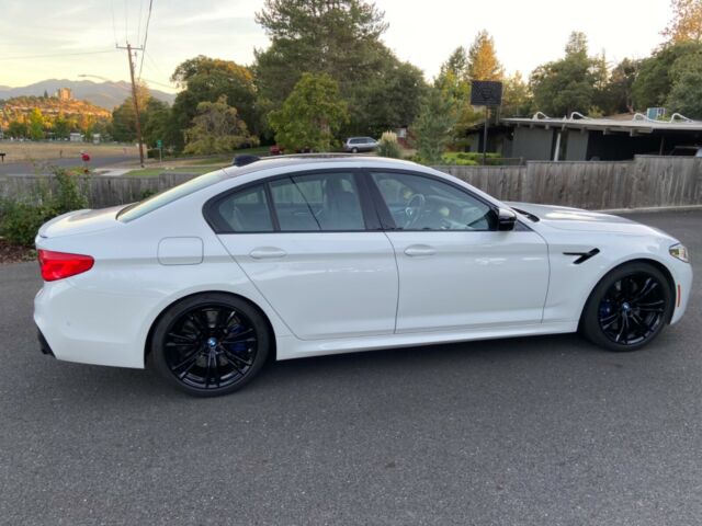 2020 BMW M5 (White/Black)