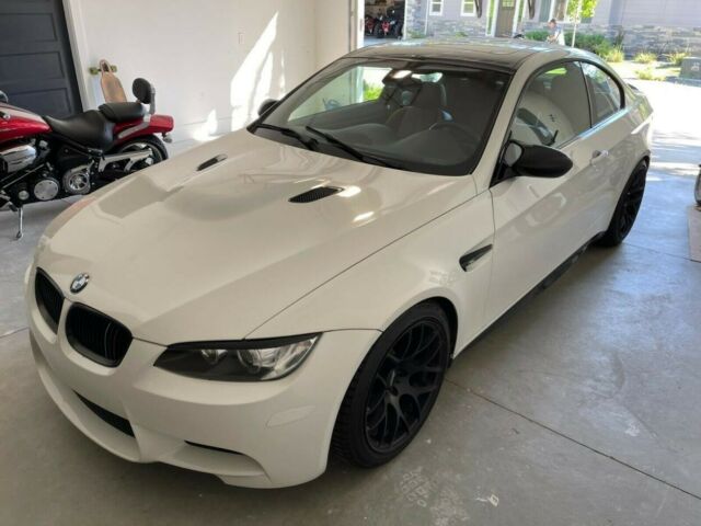2012 BMW M3 (White/Red)