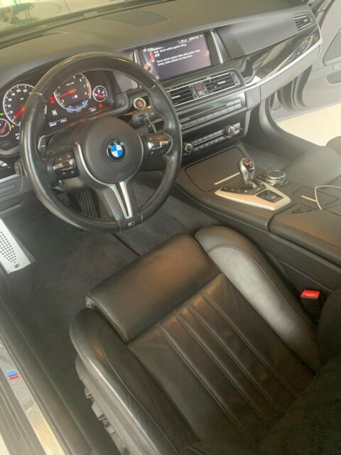 2016 BMW M5