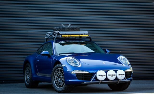 2013 Porsche 911 (Blue/Gray)