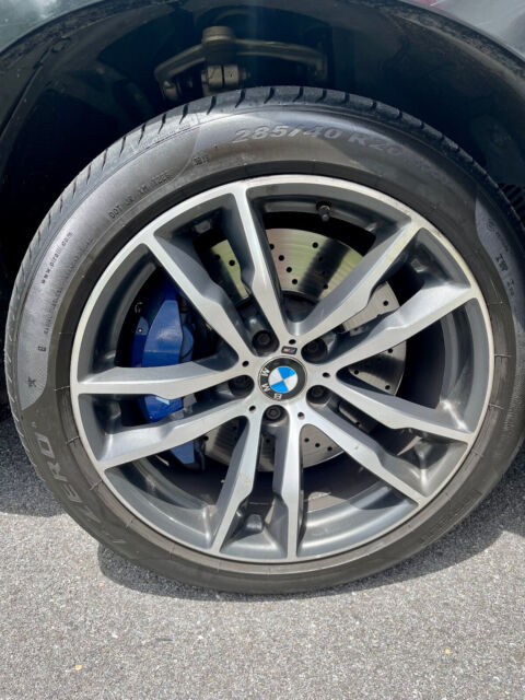 2015 BMW X6 (Black/Aragon Brown)