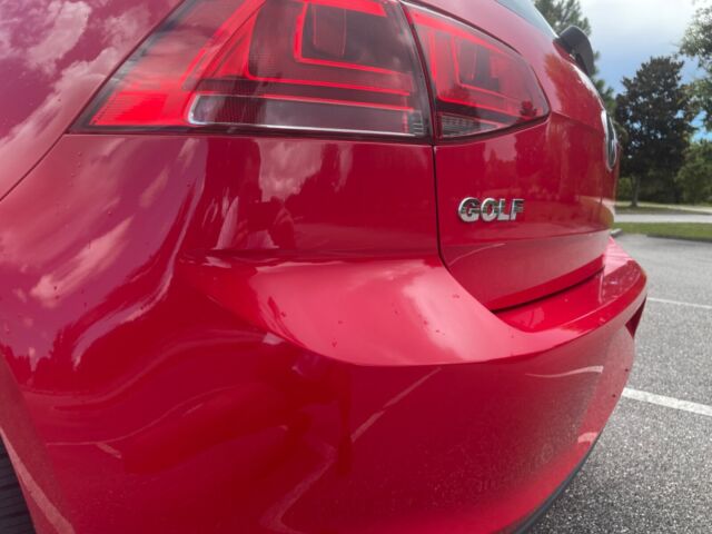 2017 Volkswagen Golf (Red/Tan)