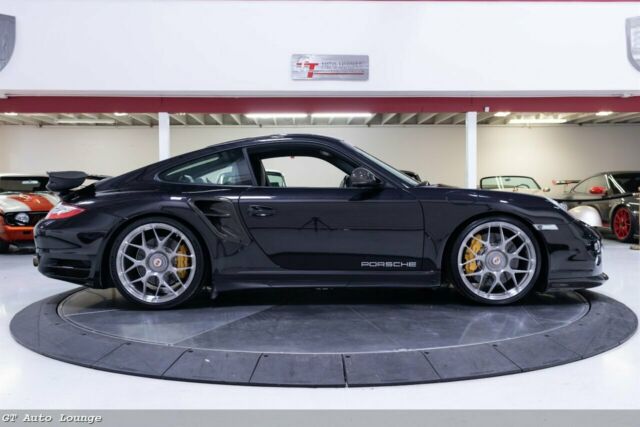 2012 Porsche 911 (Basalt Black Metallic/Black)