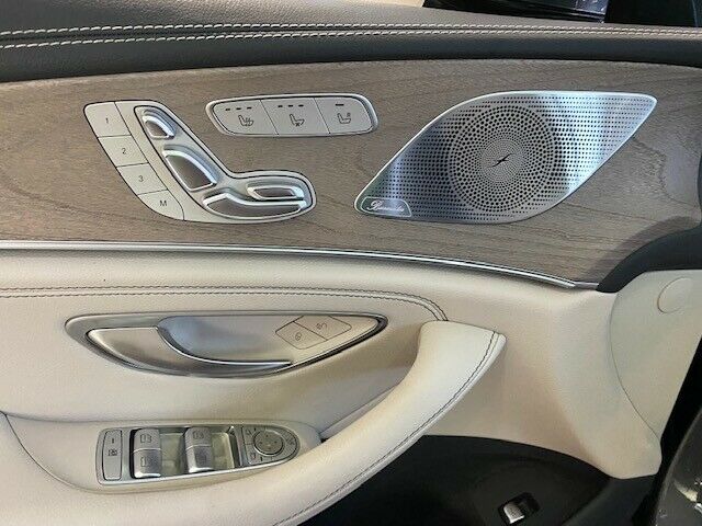 2019 Mercedes-Benz CLS-Class (SELENITE GRAY METALLIC/MACCHIATO BEIGE-MAGMA GRAY LEATHER)