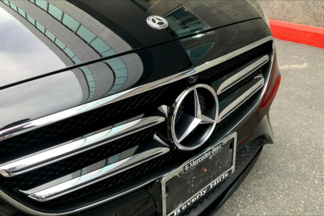 2019 Mercedes-Benz E-Class (BLACK/BLACK LEATHER)
