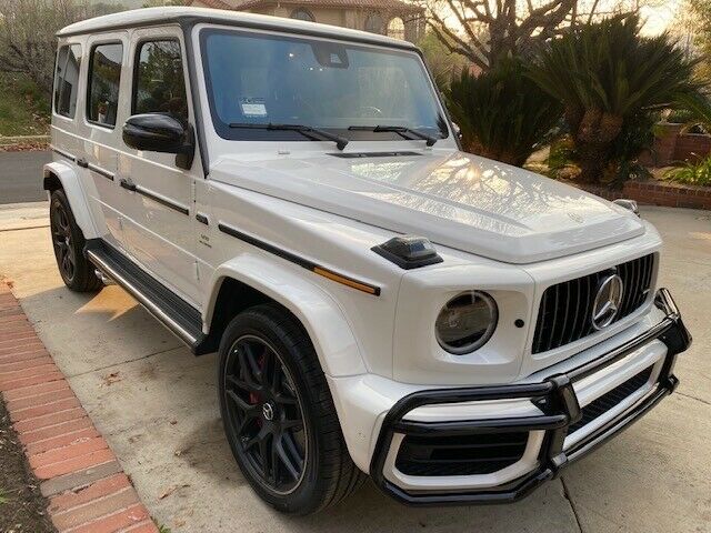 2021 Mercedes-Benz G-Class (White/Red)