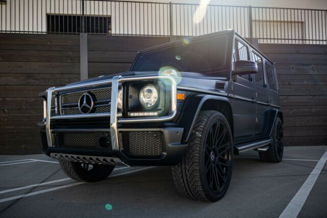 2016 Mercedes-Benz G-Class (Black/Black)