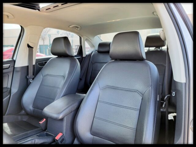 2016 Volkswagen Passat (Grey/AMG Magma Grey/Black Nappa Leather)