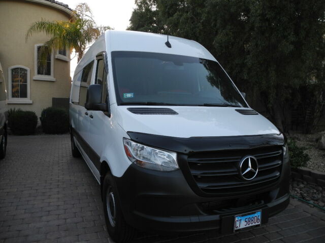 2019 Mercedes-Benz Sprinter (Polar White/Saddle Brown/Black Nappa)