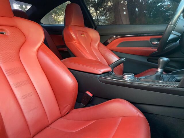 2016 BMW M4 (Black/CRANBERRY RED LEATHER)