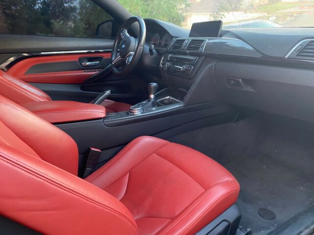 2016 BMW M4 (Black/CRANBERRY RED LEATHER)